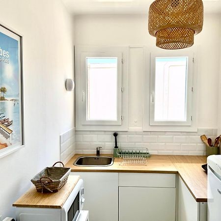 Cozy Studio, Sea View, Old Town, Near Beaches Antibes Esterno foto